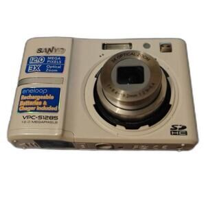 Vintage Sanyo Digital Camera 12 0 MP White VPC S1285 Retro Compact Optical Zoom